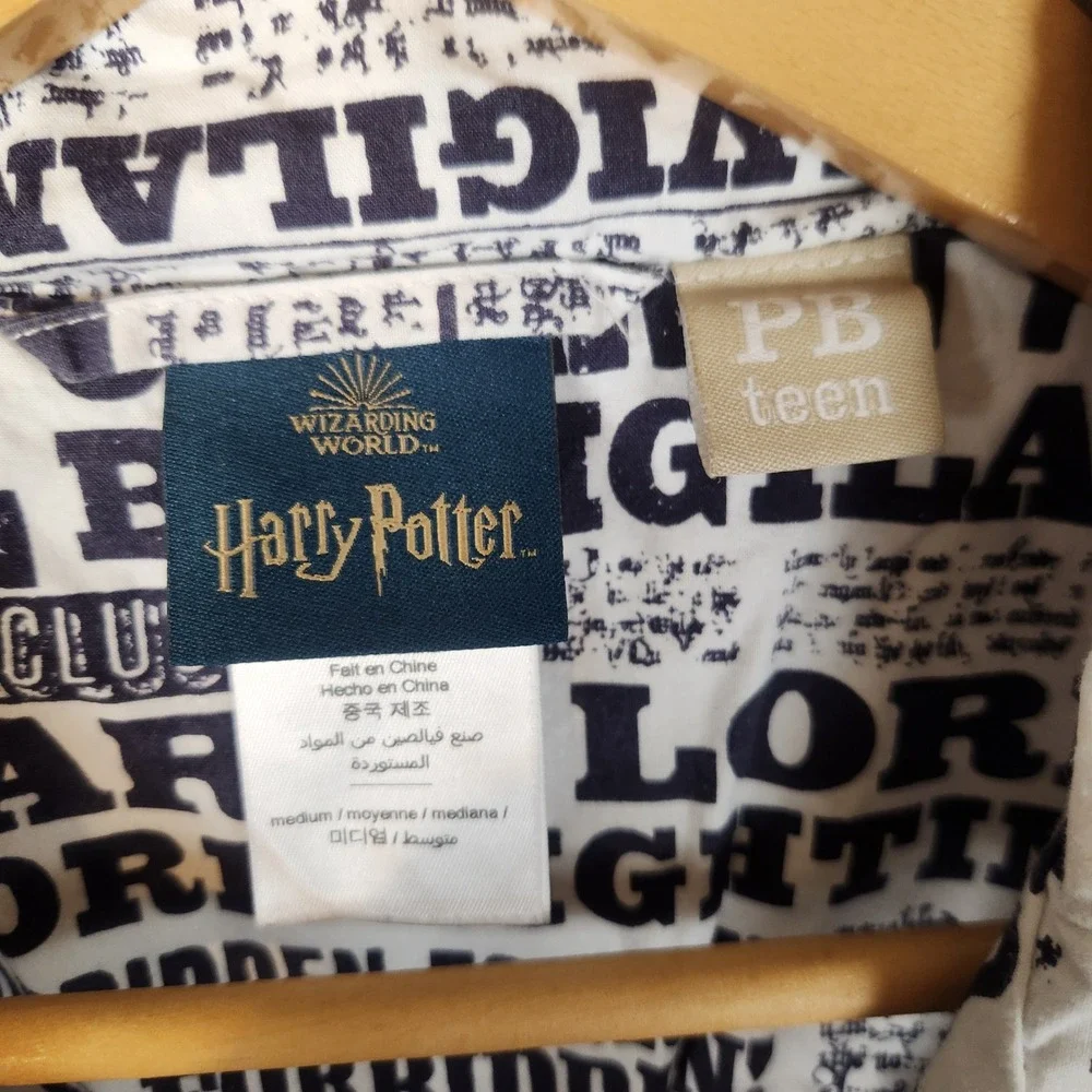 PBteen Harry Potter Pajama Set Unisex Medium Daily Prophet Newspaper Print